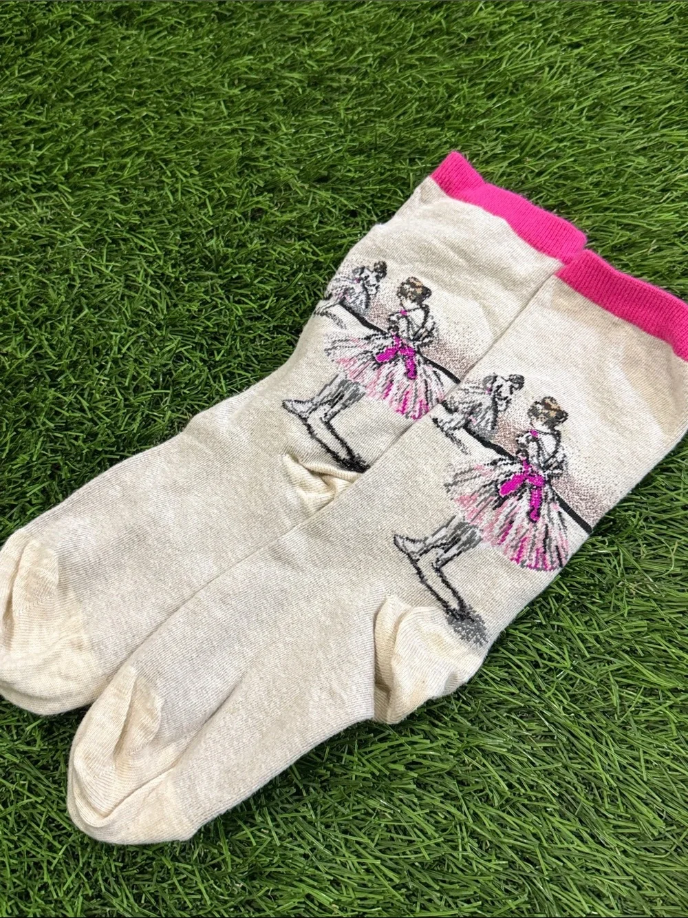 Ballet crew cut socks